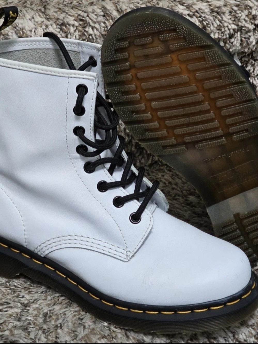 Dr.Martens White Smooth Leather 8Eye Lace Up Combat Boots Womens Sz 8